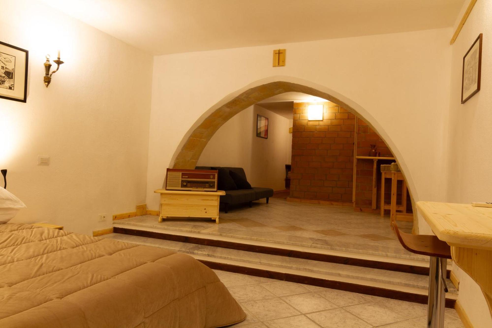 Dimora Madonna Della Speranza Apartment Cagliari Bagian luar foto